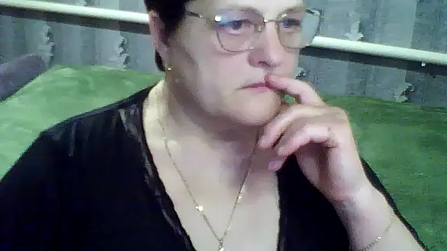 ElzaJewel online show from April 1, 2026, 7:44 pm