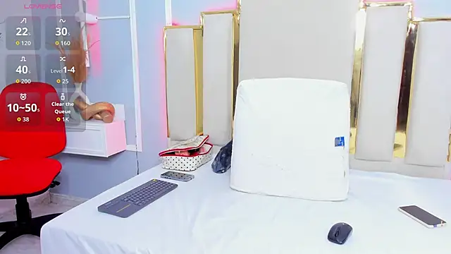 Snapshot of emmysandoval chatting on October 18, 2025, 12:39 pm emmysandoval online show from October 18, 2025, 12:39 pm