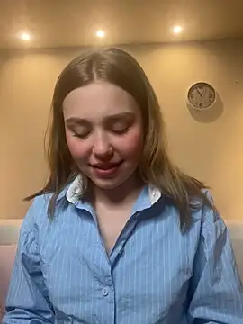 YourMegan online show from April 17, 2026, 7:39 pm