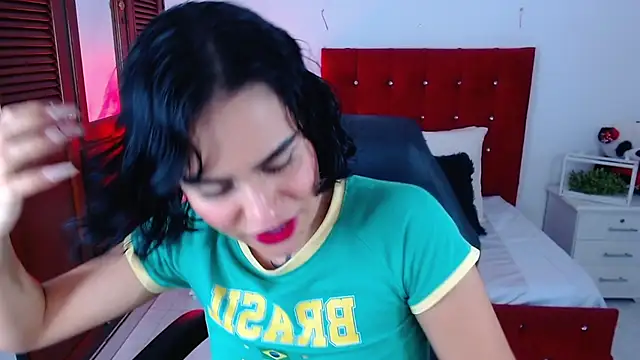 veronica luar online show from November 6, 2025, 6:03 am