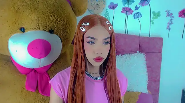 Snapshot of Khloe_Leal chatting on February 3, 2025, 9:07 pm Khloe Leal online show from February 3, 2025, 9:07 pm