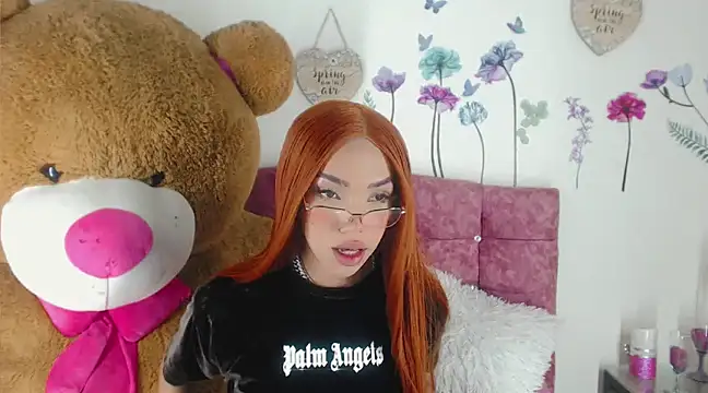 Snapshot of Khloe_Leal chatting on February 6, 2025, 2:00 am Khloe Leal online show from February 6, 2025, 2:00 am