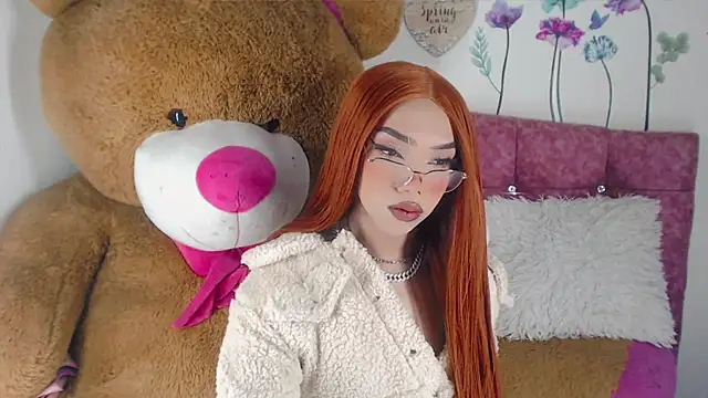 Snapshot of Khloe_Leal chatting on February 8, 2025, 9:04 pm Khloe Leal online show from February 8, 2025, 9:04 pm