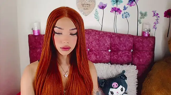 Snapshot of Khloe_Leal chatting on February 24, 2025, 3:23 am Khloe Leal online show from February 24, 2025, 3:23 am