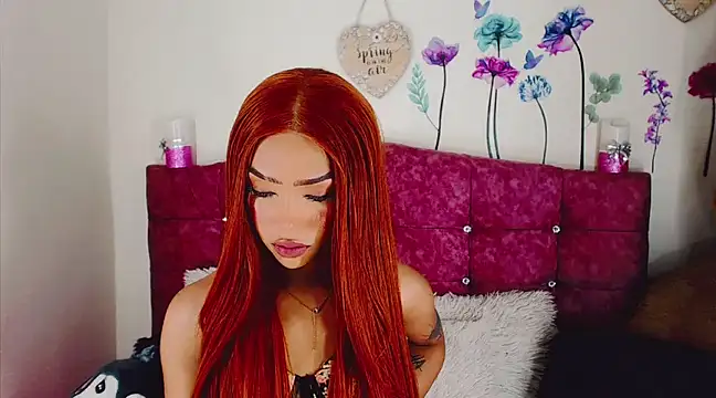 Snapshot of Khloe_Leal chatting on February 27, 2025, 3:04 am Khloe Leal online show from February 27, 2025, 3:04 am