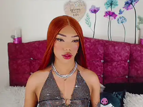 Snapshot of Khloe_Leal chatting on February 27, 2025, 9:58 pm Khloe Leal online show from February 27, 2025, 9:58 pm