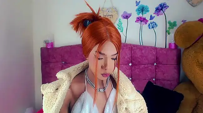 Snapshot of Khloe_Leal chatting on March 14, 2025, 9:21 pm Khloe Leal online show from March 14, 2025, 9:21 pm