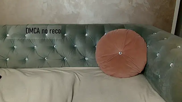 xoCaroxQueenxo online show from February 23, 2025, 3:45 am