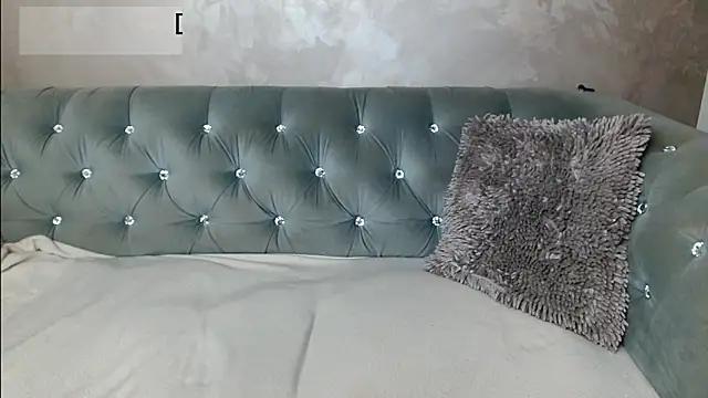 xoCaroxQueenxo online show from November 1, 2025, 1:51 am