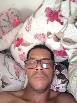 Renato571 online show from March 22, 2026, 5:27 pm