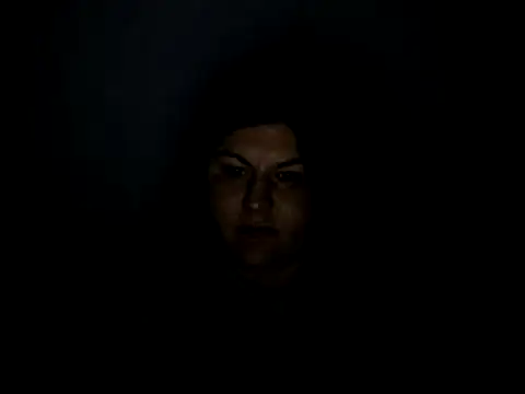 KiraSwee online show from December 13, 2024, 9:41 pm