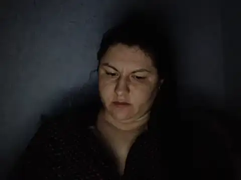 KiraSwee online show from October 3, 2025, 6:27 pm