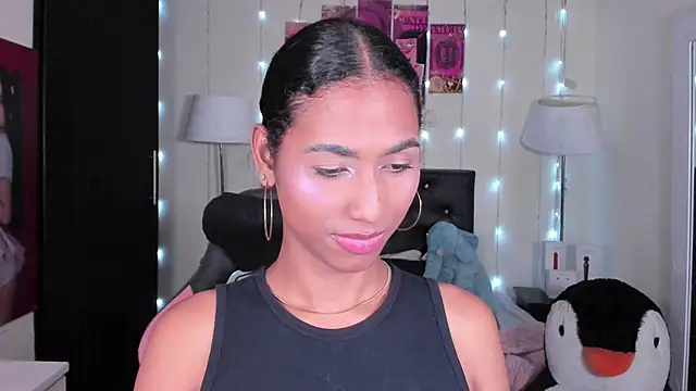 Alissemasiel online show from April 9, 2026, 12:32 am