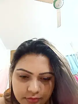 blue-berry07 online show from December 17, 2025, 12:38 am