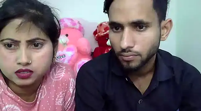 Queen Couple online show from February 27, 2025, 7:44 am