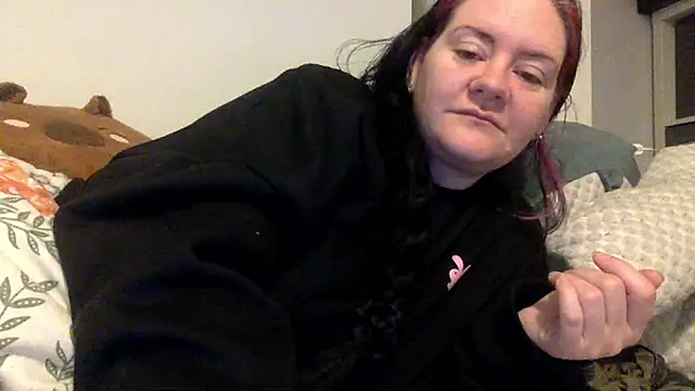 Snapshot of AureliaXOX chatting on November 5, 2025, 9:09 am AureliaXOX online show from November 5, 2025, 9:09 am