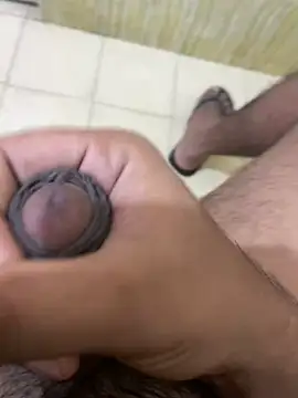 Snapshot of sixinchespaka chatting on November 2, 2025, 2:25 am sixinchespaka online show from November 2, 2025, 2:25 am