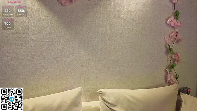 Anadeyaaa online show from February 9, 2026, 10:14 pm