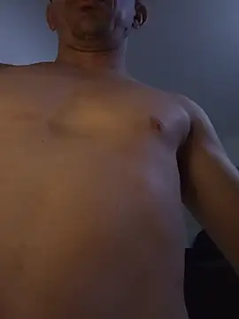 Snapshot of aleds17668 chatting on February 1, 2026, 10:58 am aleds17668 online show from February 1, 2026, 10:58 am