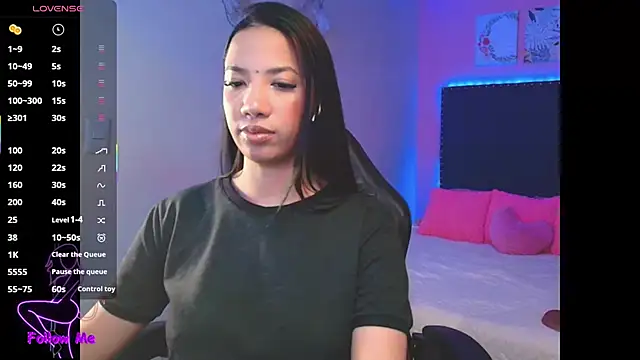 SallyWhitee online show from September 29, 2025, 4:28 am