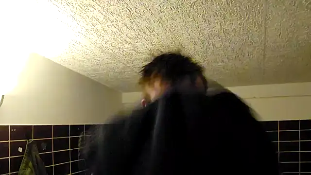 Foxtrott 242 online show from April 6, 2026, 6:42 pm