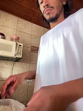 Mineirinho043 online show from April 3, 2026, 4:05 pm