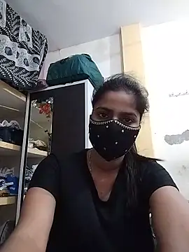 fuungirl38 online show from June 6, 2026, 9:58 am