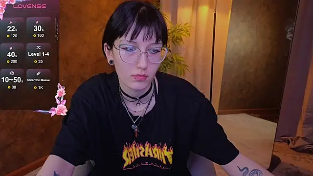 lissaros online show from March 13, 2025, 11:19 am