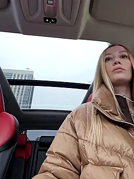 Snapshot of Pussy_Drive03 chatting on November 27, 2025, 4:03 am Pussy Drive03 online show from November 27, 2025, 4:03 am