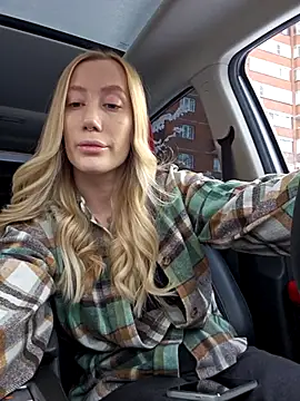 Snapshot of Pussy_Drive03 chatting on December 18, 2025, 7:14 am Pussy Drive03 online show from December 18, 2025, 7:14 am