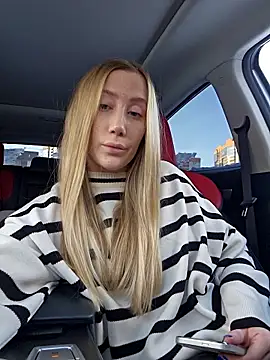 Snapshot of Pussy_Drive03 chatting on January 14, 2026, 5:02 am Pussy Drive03 online show from January 14, 2026, 5:02 am