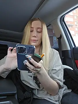 Snapshot of Pussy_Drive03 chatting on February 28, 2026, 4:35 am Pussy Drive03 online show from February 28, 2026, 4:35 am