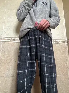 mybanana29 online show from February 3, 2025, 12:14 pm