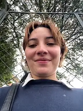 Maggie Geller online show from December 19, 2025, 7:21 pm