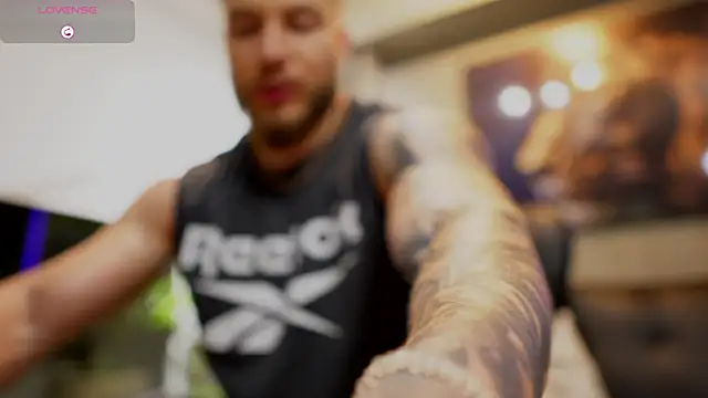 David blake  online show from October 5, 2025, 2:54 am