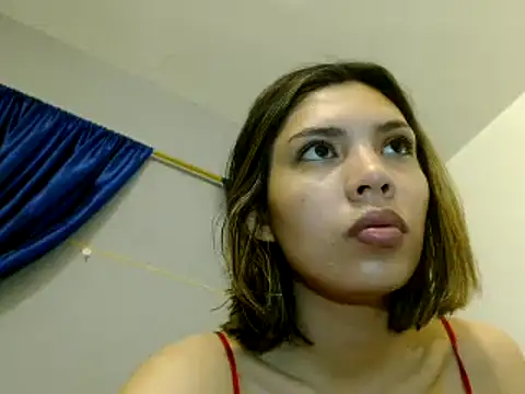 VioletDivala online show from March 1, 2025, 6:03 am