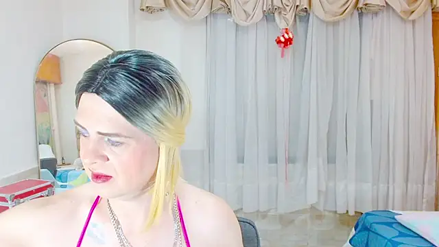 Dolldirtyxxx online show from March 5, 2026, 3:57 am