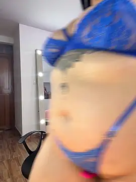 Madissonlove 1 online show from October 19, 2025, 6:41 pm