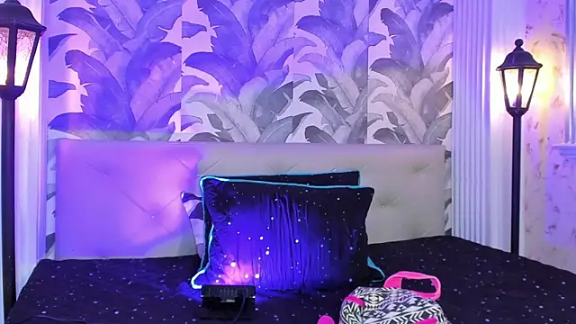 Sami Evanns online show from October 10, 2025, 3:27 am