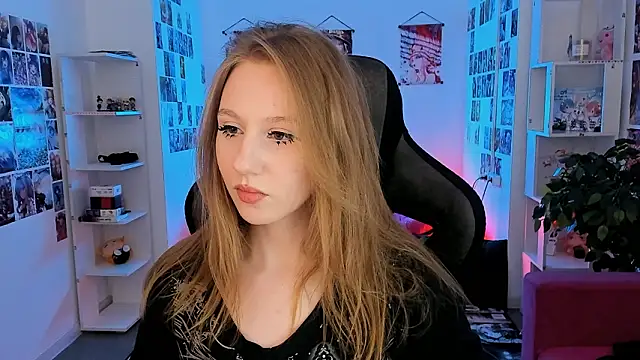 DariaTate online show from February 25, 2026, 12:04 pm