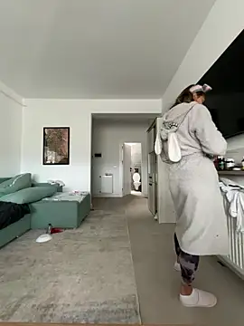 BonyBon29 online show from November 19, 2025, 8:14 am