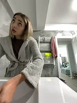 BonyBon29 online show from March 6, 2026, 8:22 am