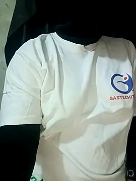 imforyou online show from February 13, 2025, 9:17 pm