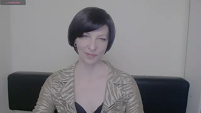  AngeliaFlow  online show from February 18, 2025, 10:49 am