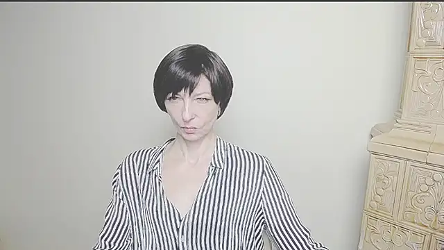  AngeliaFlow  online show from March 10, 2025, 7:53 am