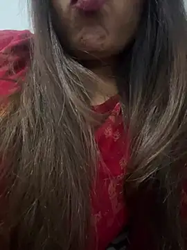 Deepcha1991 online show from March 16, 2025, 9:05 pm