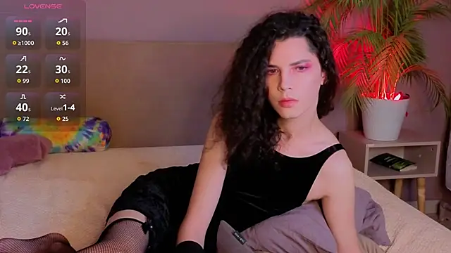 DamienLake online show from November 9, 2025, 8:18 pm