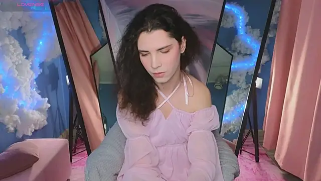 DamienLake online show from April 26, 2026, 9:56 pm