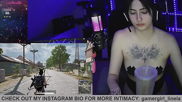 Snapshot of Gamergirl-Linela chatting on April 28, 2026, 2:27 am Gamergirl-Linela online show from April 28, 2026, 2:27 am