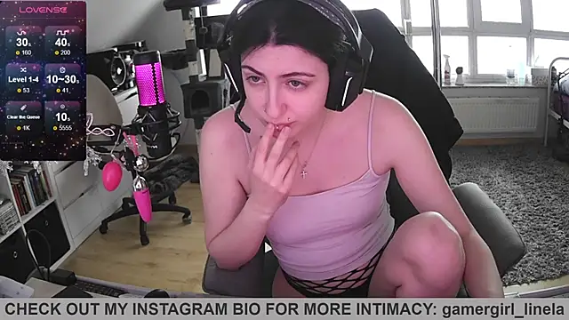 Snapshot of Gamergirl-Linela chatting on May 15, 2026, 2:46 pm Gamergirl-Linela online show from May 15, 2026, 2:46 pm